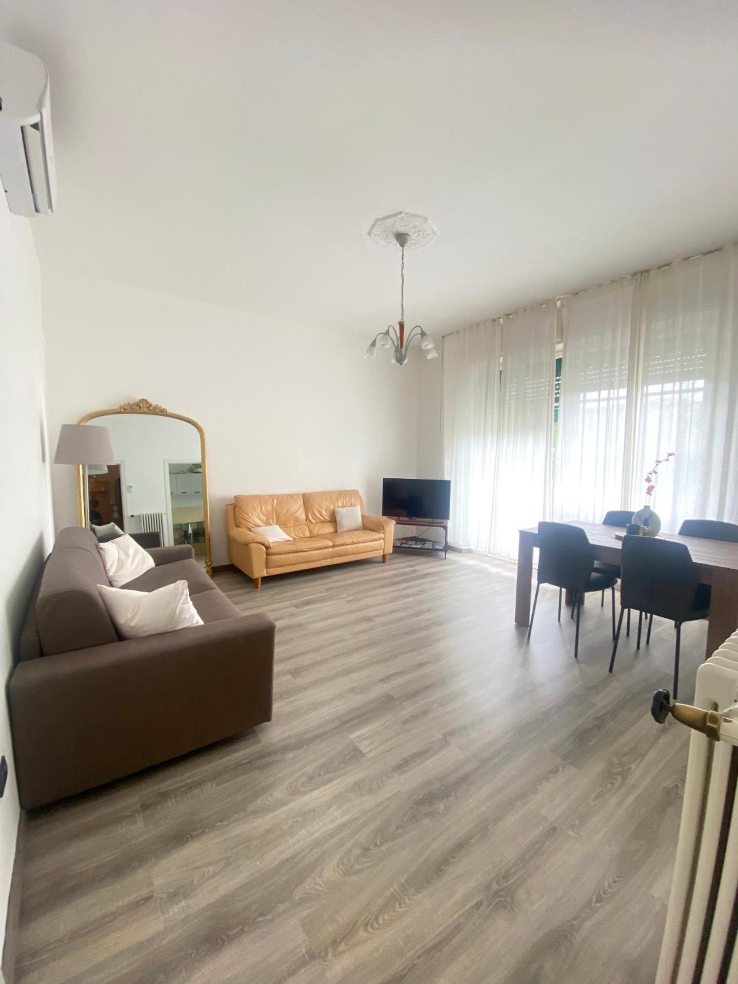 Casa Sara Como Lake Parcheggio Interno Privato Cernobbio Dış mekan fotoğraf