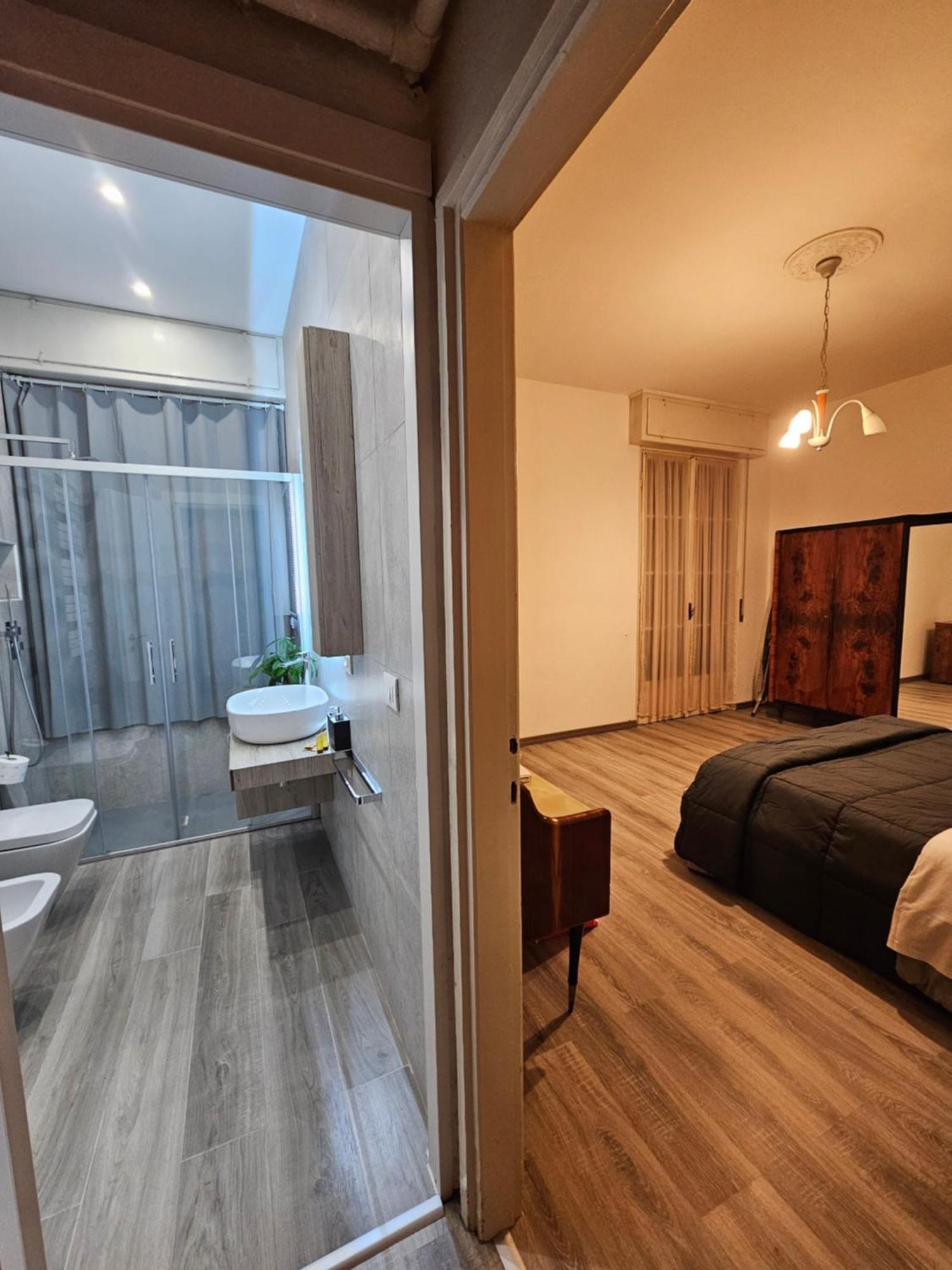 Casa Sara Como Lake Parcheggio Interno Privato Cernobbio Dış mekan fotoğraf
