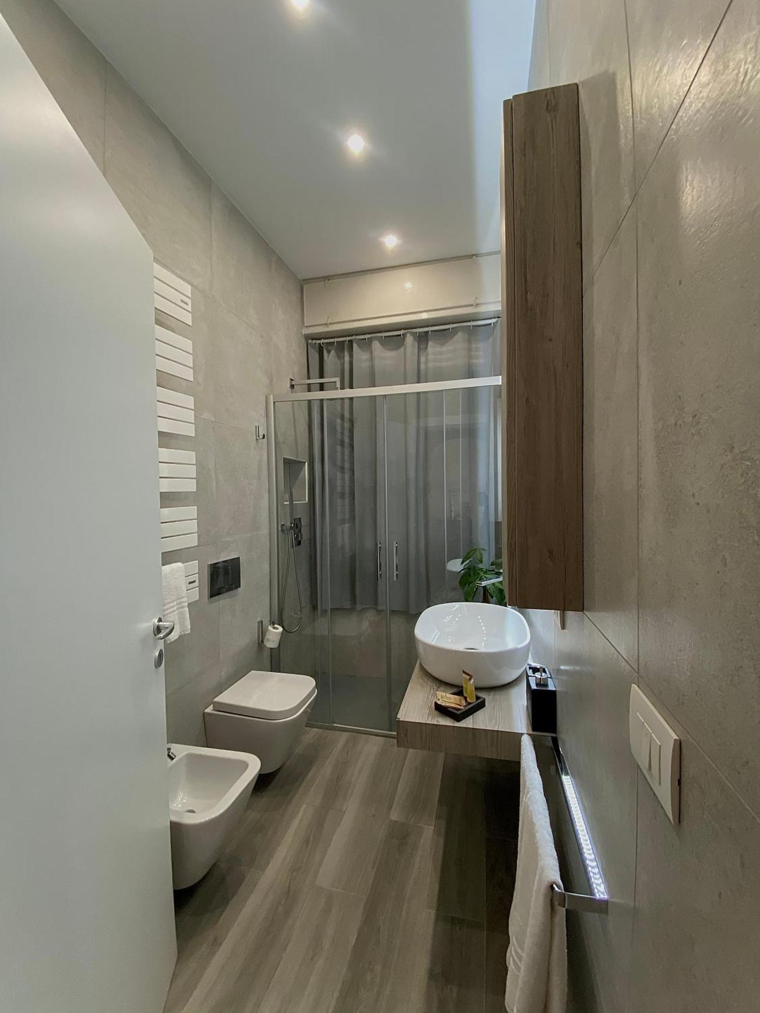 Casa Sara Como Lake Parcheggio Interno Privato Cernobbio Dış mekan fotoğraf